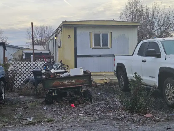 3057 NE NE Rd H 2 Space #2 Moses Lake Wa Dr, Moses Lake, WA 98837