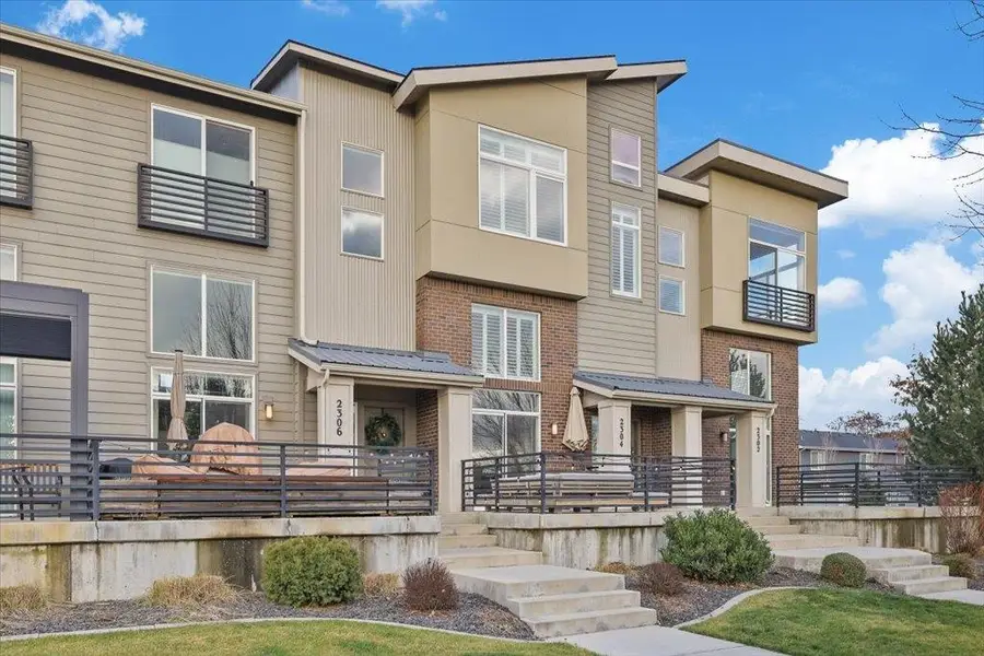 2304 W Summit Pkwy, Spokane, WA 99201 - Image #2