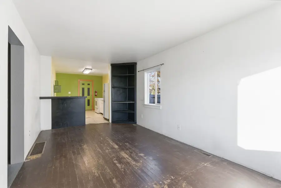 1313 E Walton Ave, Spokane, WA 99027 - Image #3