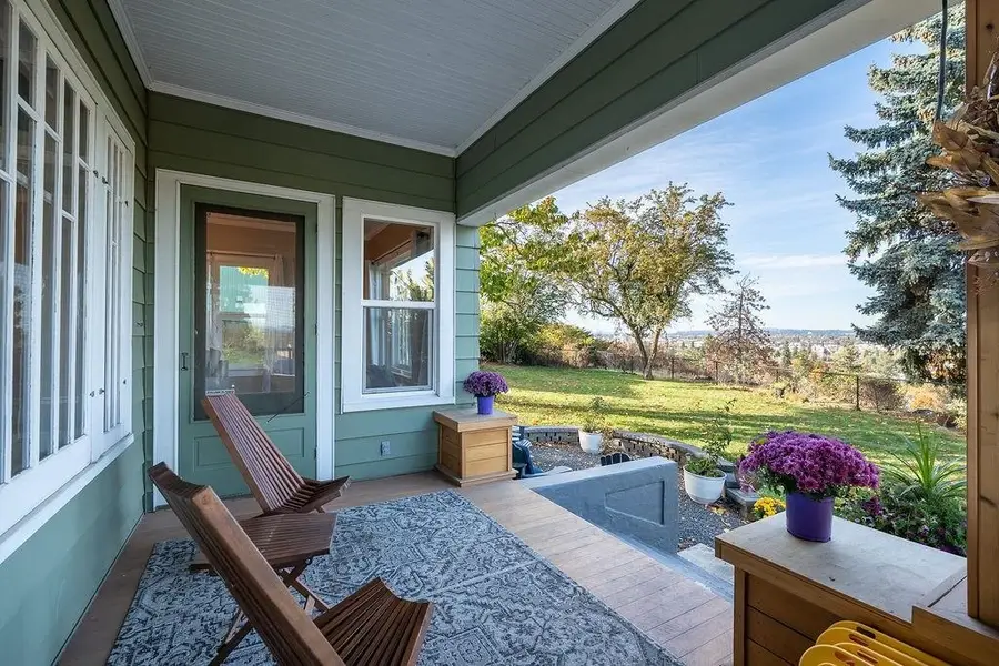 2128 E Altamont Pl, Spokane, WA 99202 - Image #3