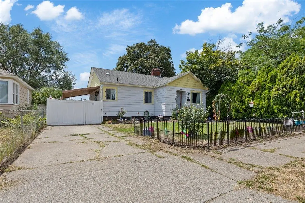 2204 E Joseph Ave, Spokane, WA 99207 - Image #1