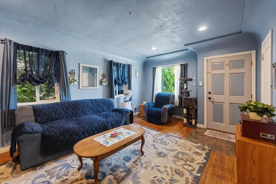 2204 E Joseph Ave, Spokane, WA 99207 - Image #2