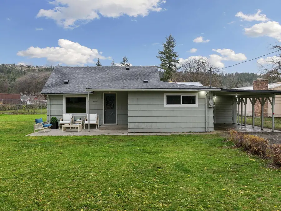 9601 N Ivanhoe Rd, Spokane, WA 99218 - Image #2