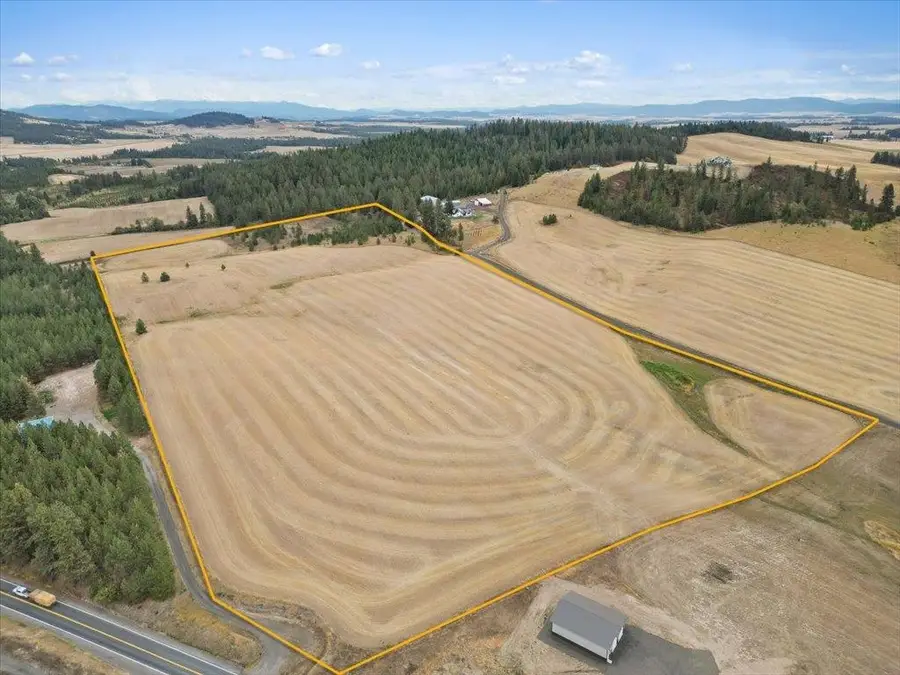 000 E Horton Rd, Rockford, WA 99030 - #3