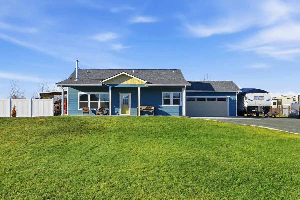 25929 N Tumbleweed Ct, Davenport, WA 99122 - Image #1