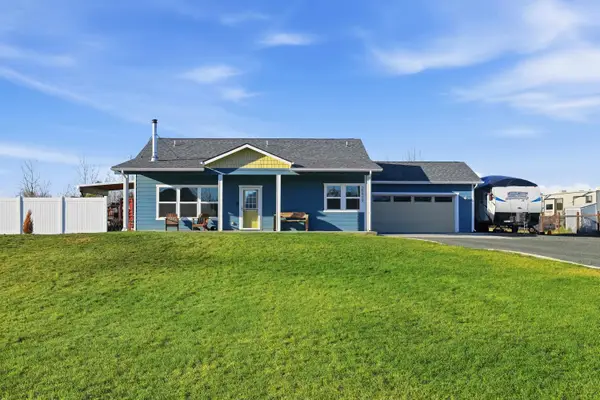 25929 N Tumbleweed Ct, Davenport, WA 99122