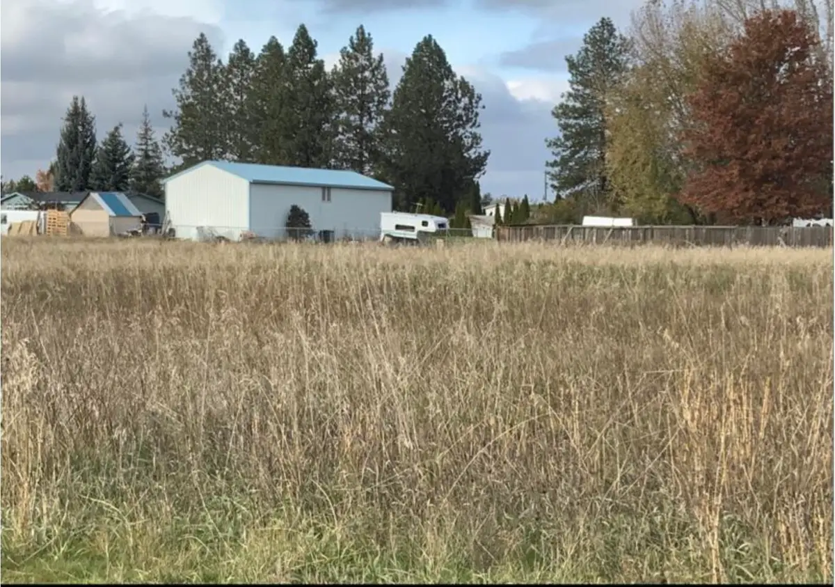 34xxx E Mead Ct, Mead, WA 99021 - Image #1