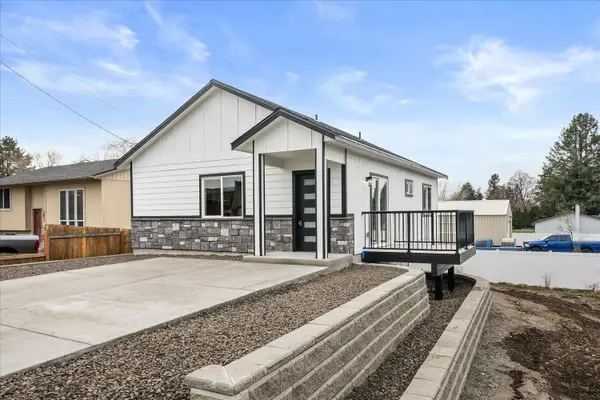 327 N Bannen Rd, Spokane Valley, WA 99216