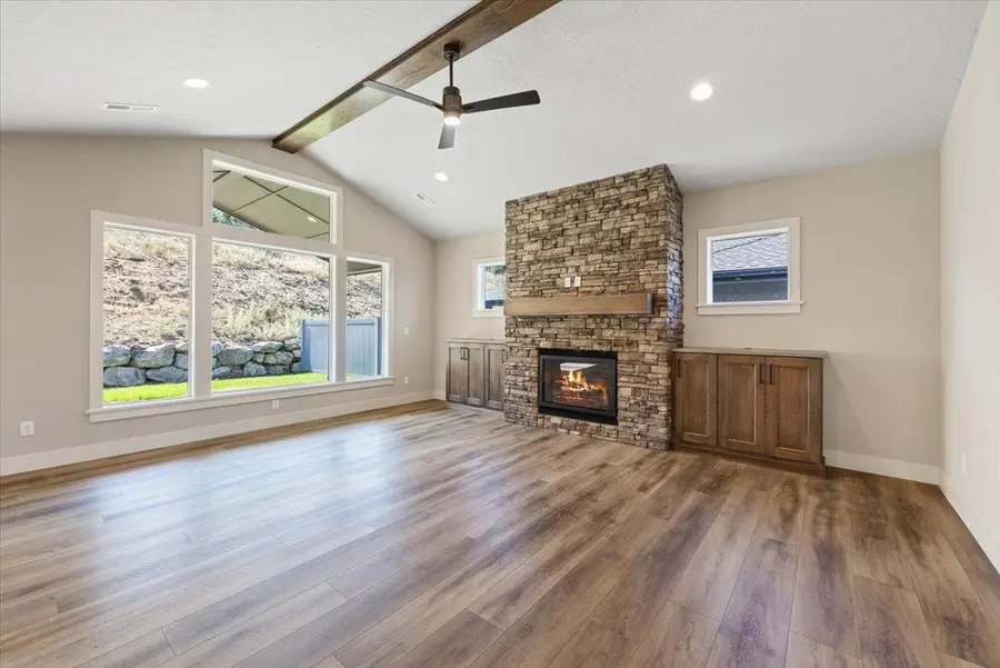 5213 S Scout St, Spokane, WA 99223 - #3