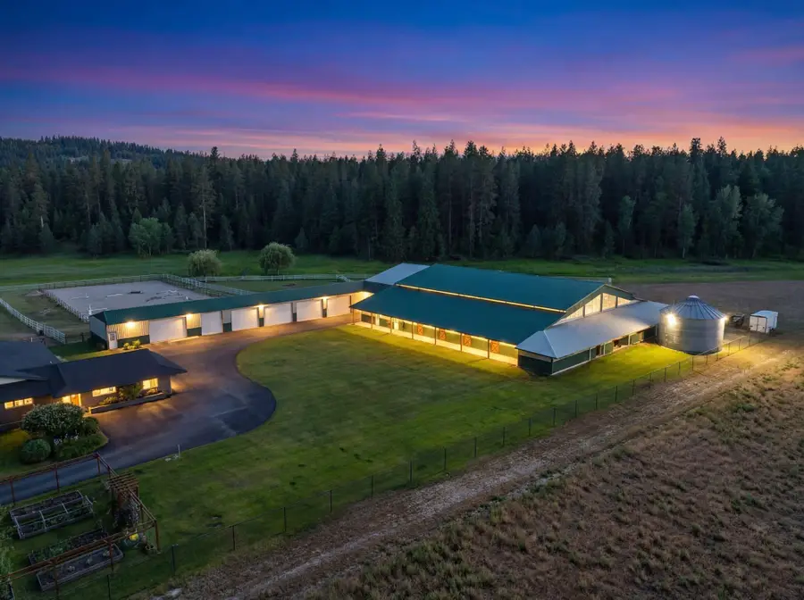 24415 N Crescent Rd, Chattaroy, WA 99003 - #2