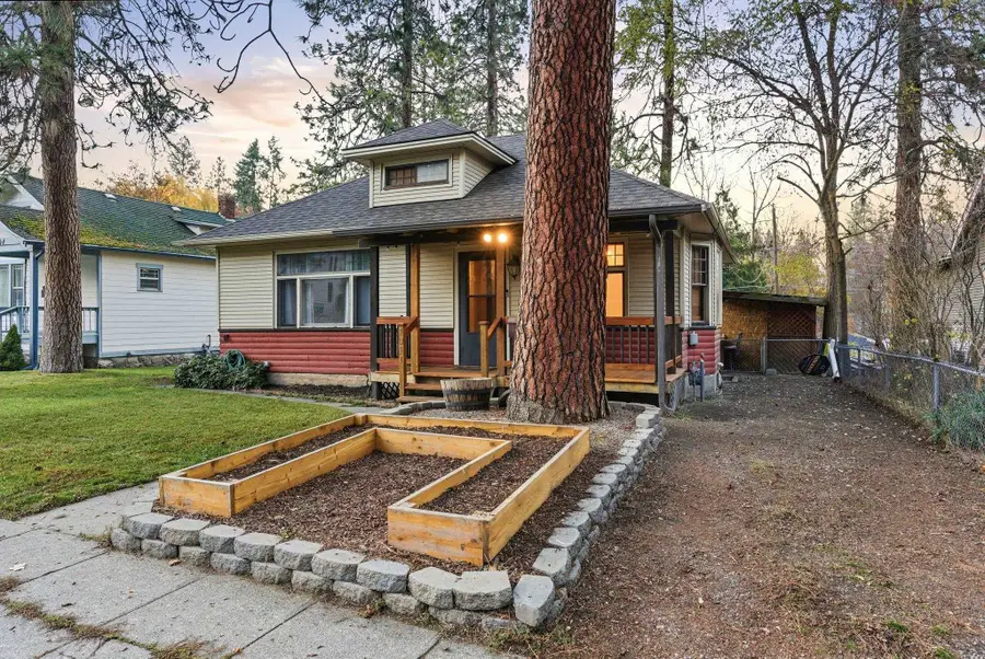 1311 E 16th Ave, Spokane, WA 99203 - Image #2