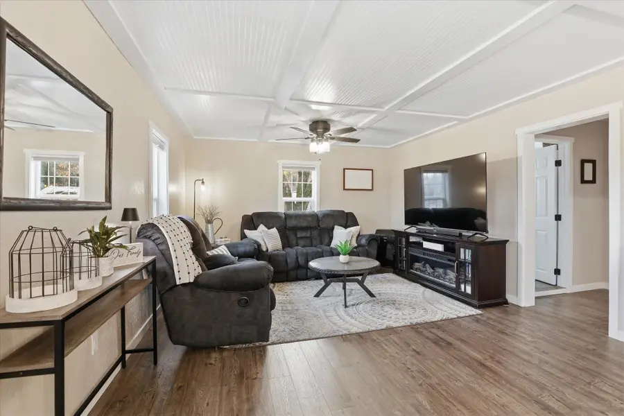 4001 N Palouse Rd, Colfax, WA 99111 - Image #2