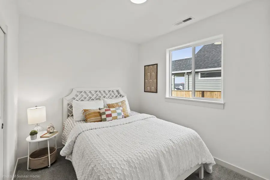 415 N Viewmont Ct, Greenacres, WA 99016 - Image #3