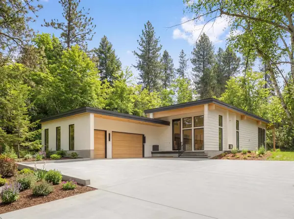 1518 E 20th Ave, Spokane, WA 99203