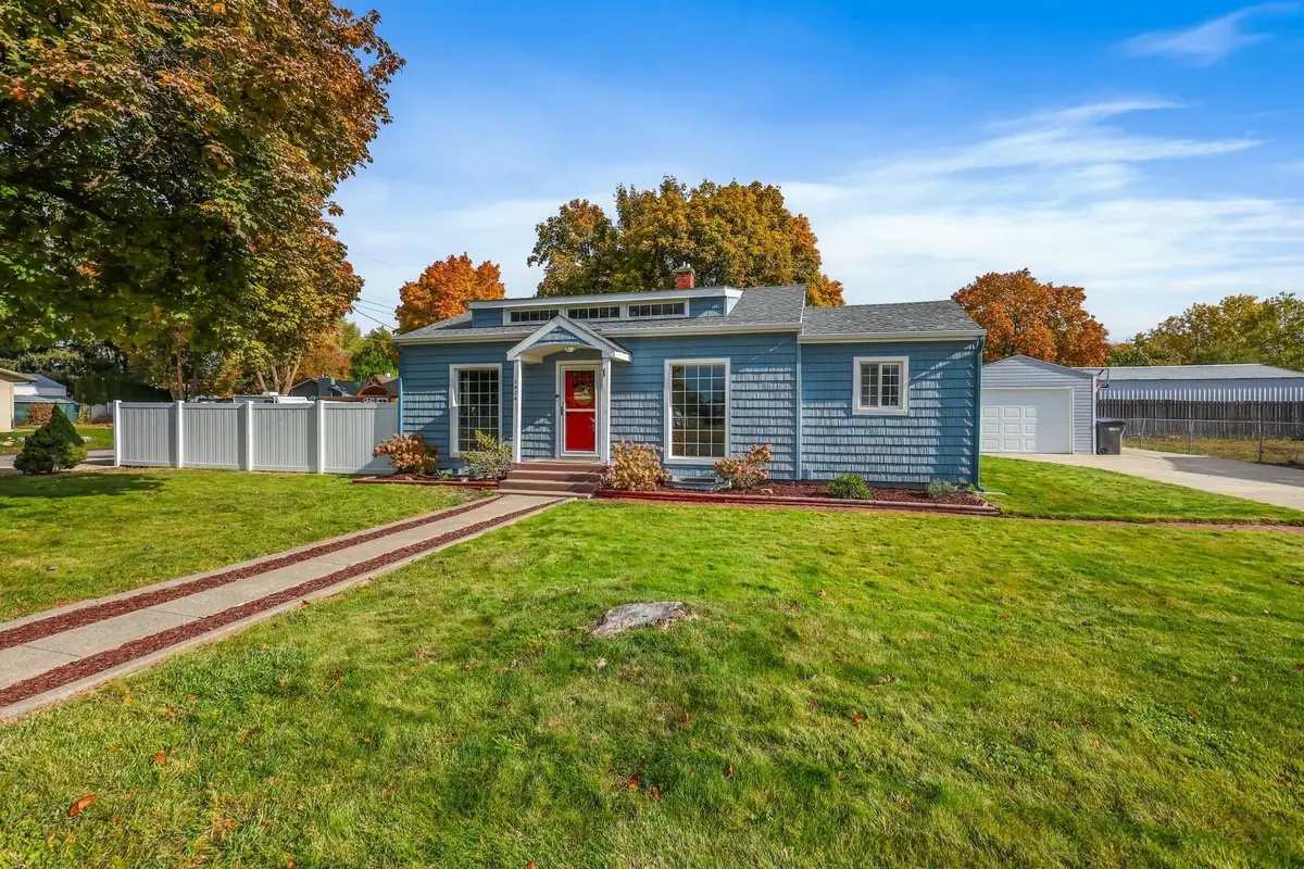 1424 N Greenacres Rd, Spokane Valley, WA 99016 - Image #1