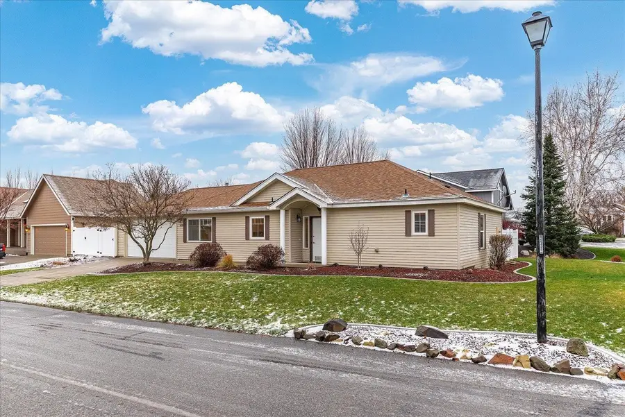 1620 N Harmony Ln, Greenacres, WA 99016 - Image #2