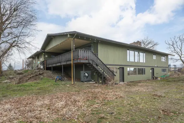 313 SE Trinity Ave, Wilbur, WA 99185