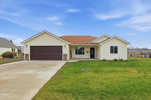 2110 E Glass Ave, Spokane, WA 99207