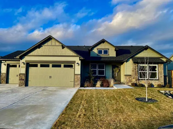 15 E 12th St, Deer Park, WA 99006