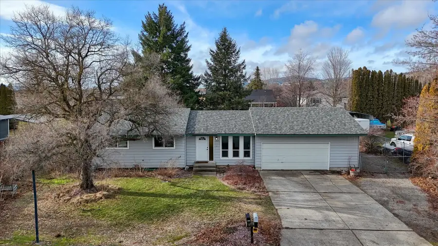 5617 N Haye St, Newman Lake, WA 99025 - Image #2