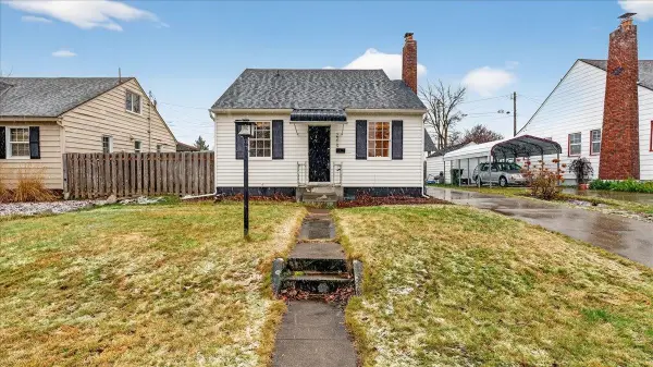 2219 W Carlisle Ave, Spokane, WA 99205