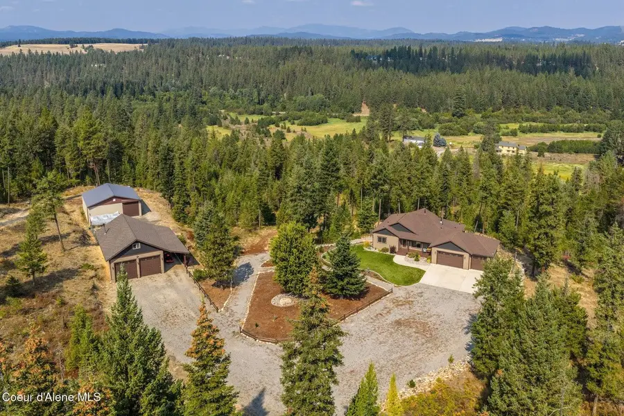 36120 N Milan-elk Rd, Chattaroy, WA 99003 - Image #2