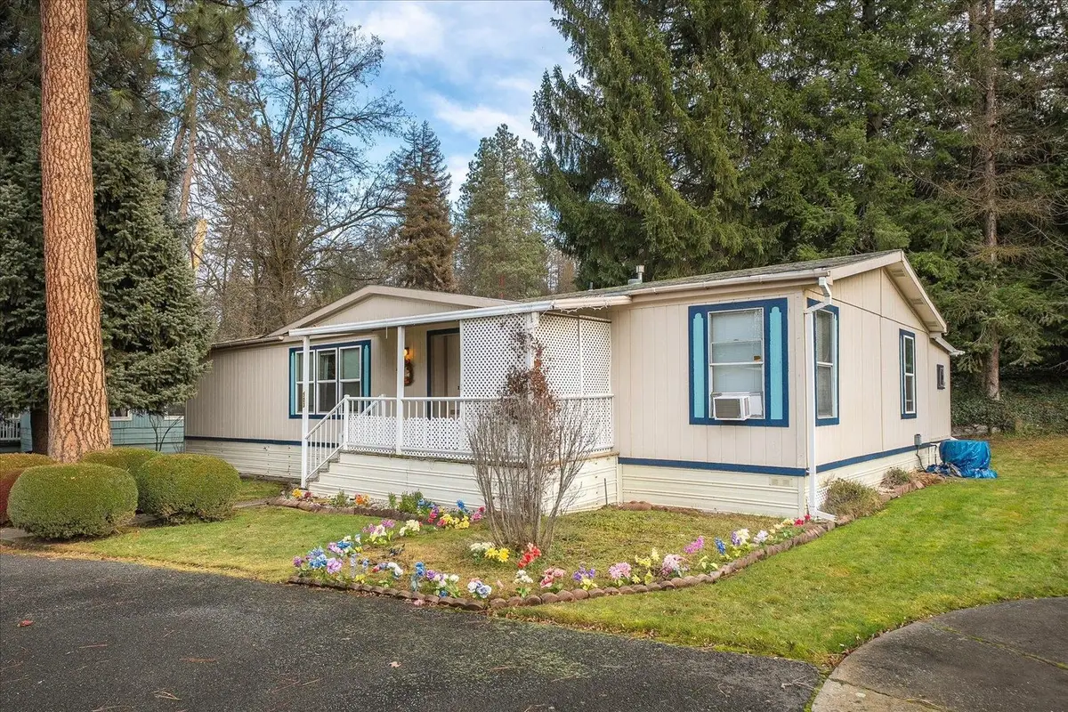 3231 W Boone Ave, Spokane, WA 99201 - Image #1