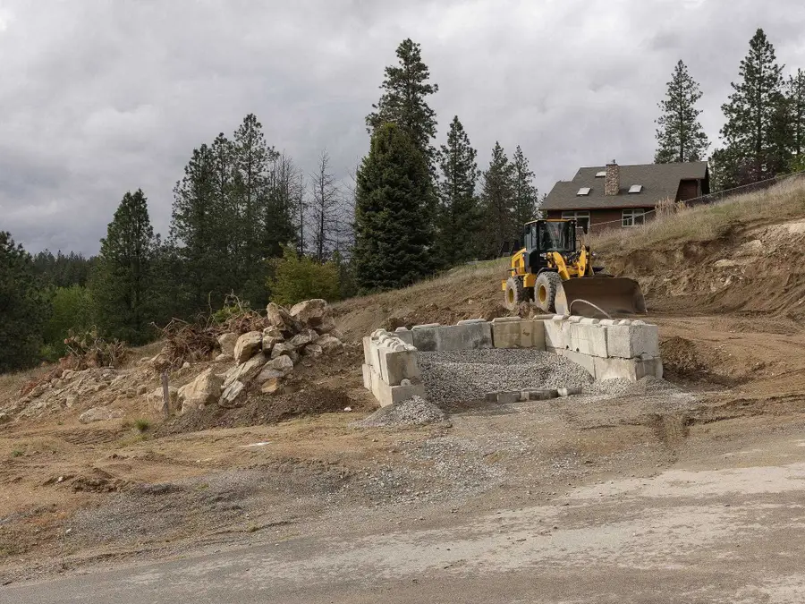 11823 E Honeycomb Springs Ln, Spokane, WA 99206 - Image #3