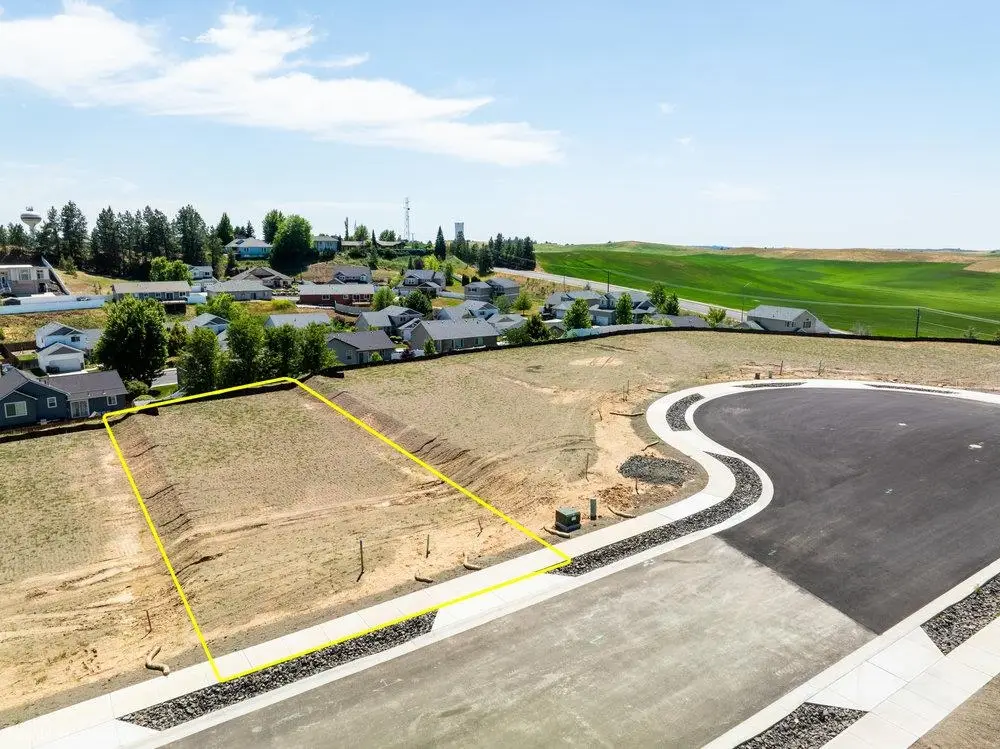 1024 Steptoe View Ln, Cheney, WA 99004 - Image #1