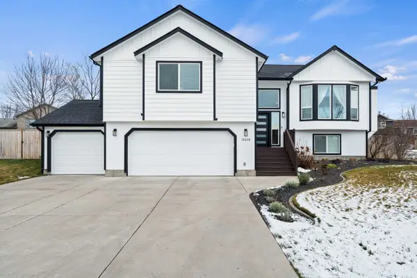 18608 E Lindsay Ln, Spokane, WA 99016