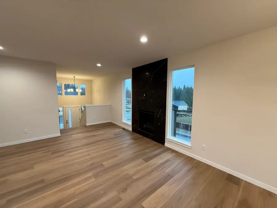 3202 S Custer Ln, Spokane, WA 99203 - Image #3