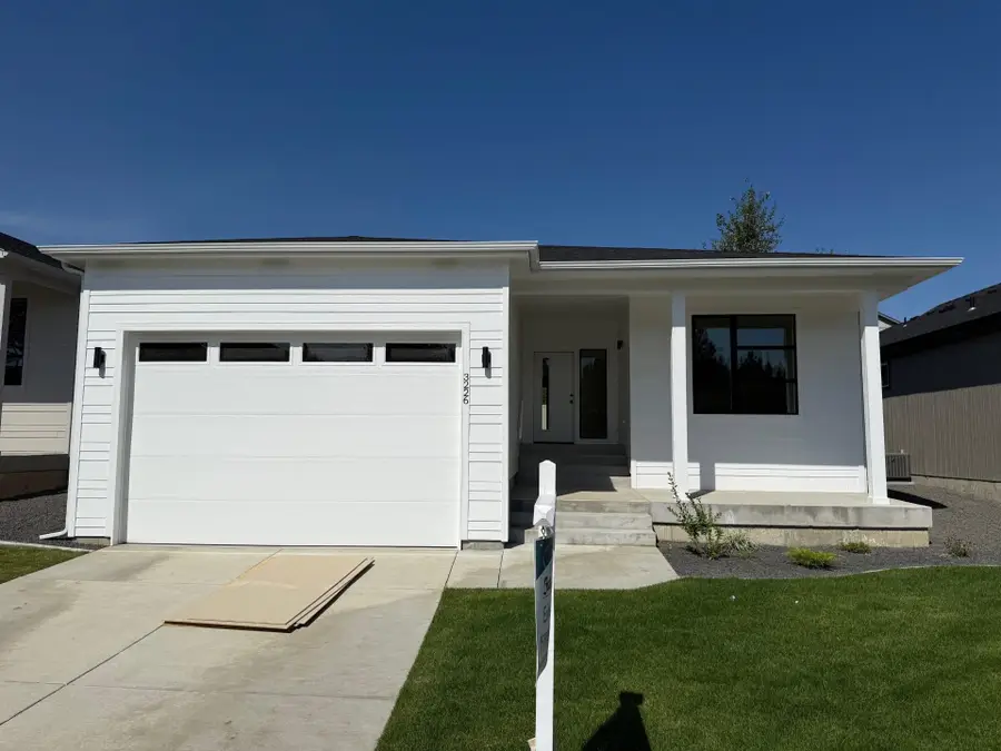 3226 S Custer Ln, Spokane, WA 99223 - Image #2