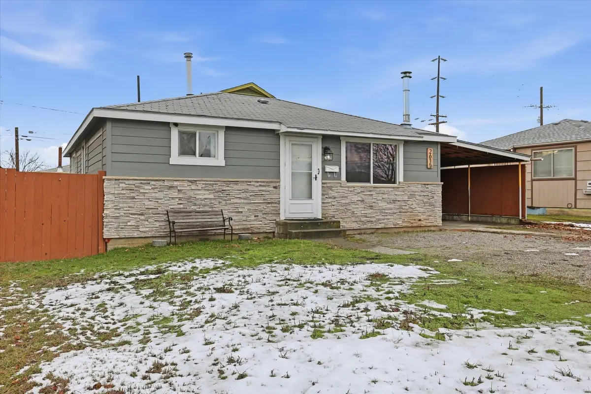 2615 N Hogan St St, Spokane, WA 99207 - Image #1