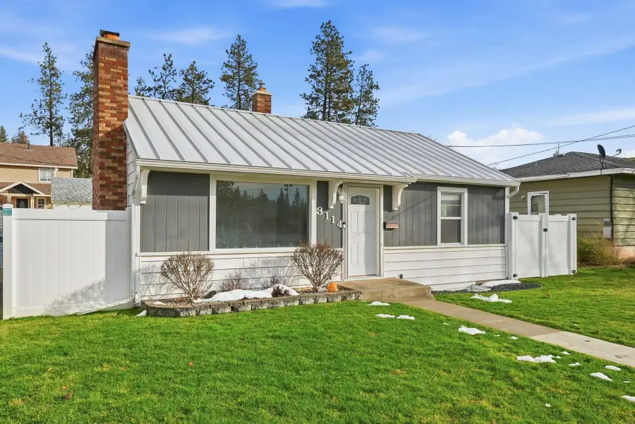 3114 N Columbia Cir, Spokane, WA 99205 - Image #3