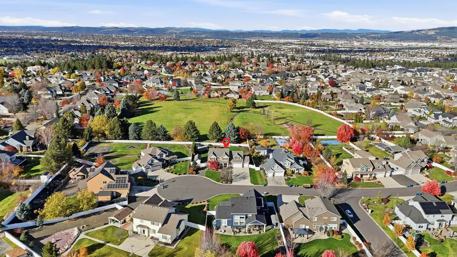 17211 E Rosemont Ln, Greenacres, WA 99016 - Image #2