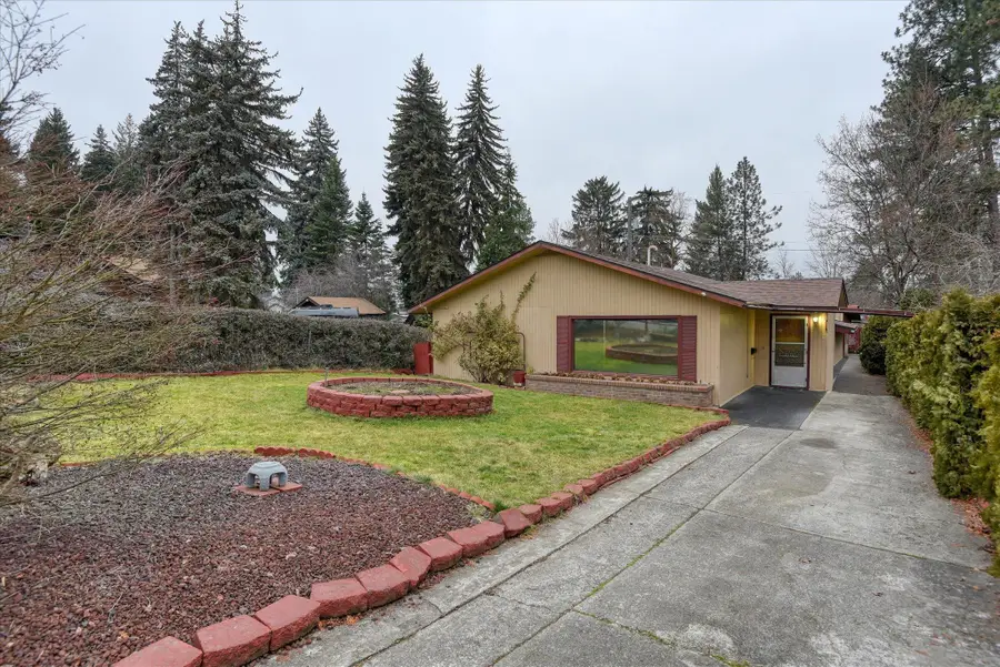 2717 E 19th Ave, Spokane, WA 99223 - Image #2