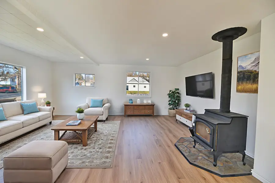 2912 N Hemlock St, Spokane, WA 99205 - Image #2