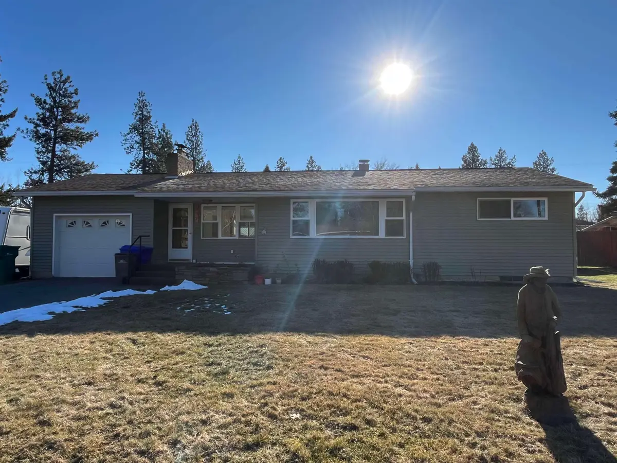 207 W Hoerner Ave, Spokane, WA 99218 - Image #1