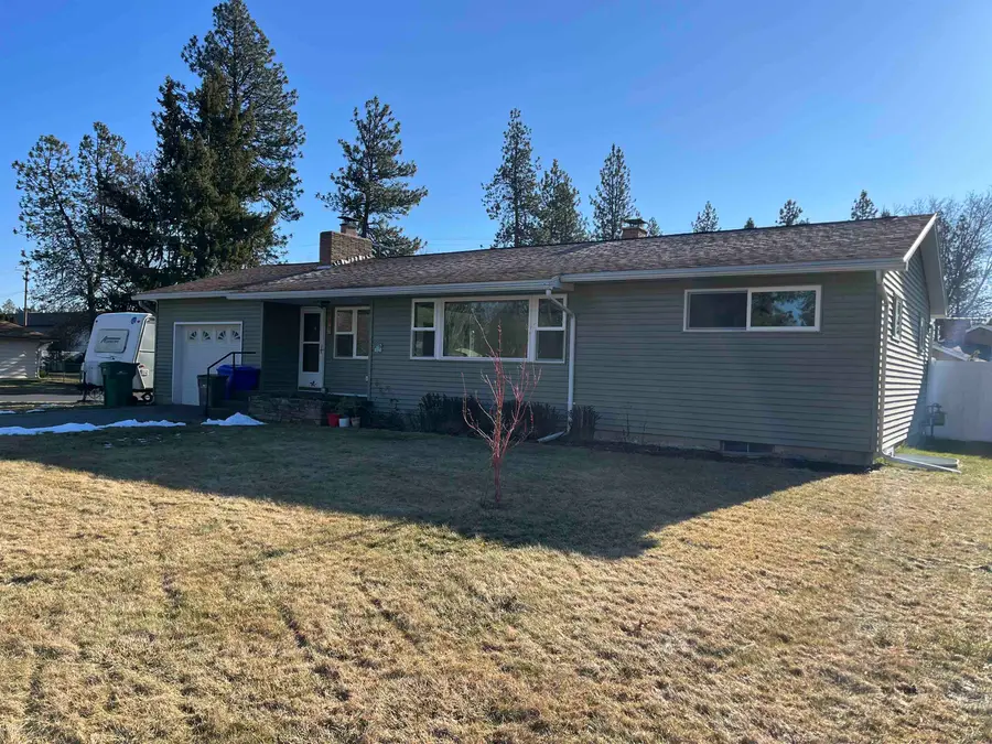 207 W Hoerner Ave, Spokane, WA 99218 - Image #3