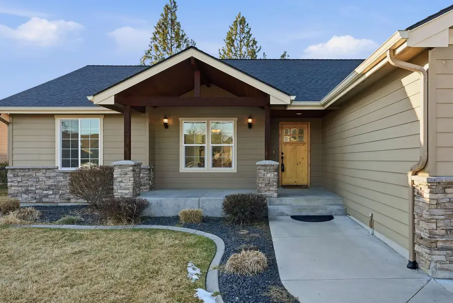 1031 N High Desert Dr, Deer Park, WA 99006 - Image #3