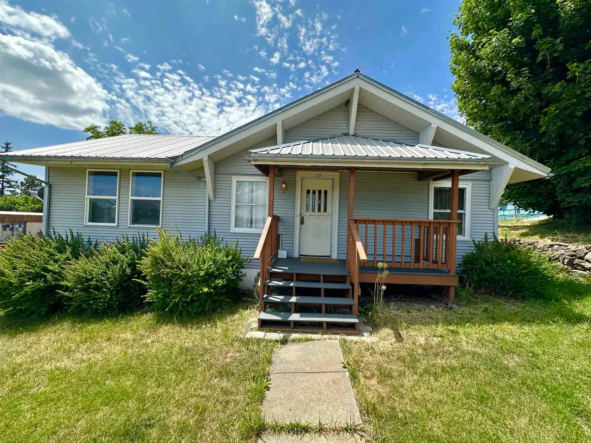 521 N Ramsey St, Tekoa, WA 99033 - #1