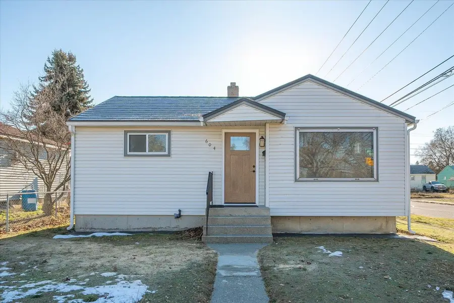 604 E Columbia Ave, Spokane, WA 99207 - Image #2