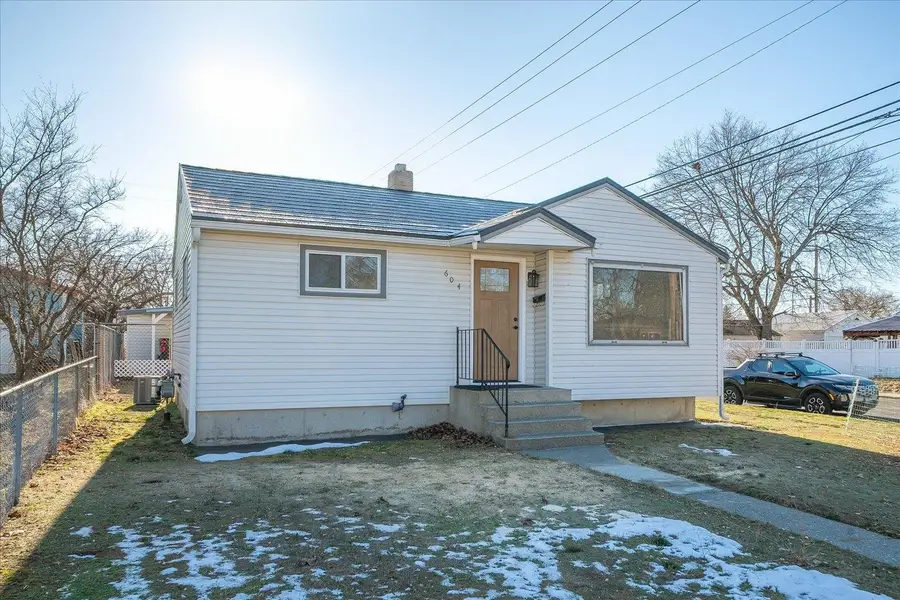 604 E Columbia Ave, Spokane, WA 99207 - Image #3