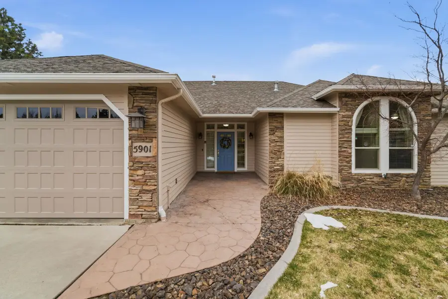 5901 N Vista Grande Dr, Otis Orchards, WA 99027 - Image #3