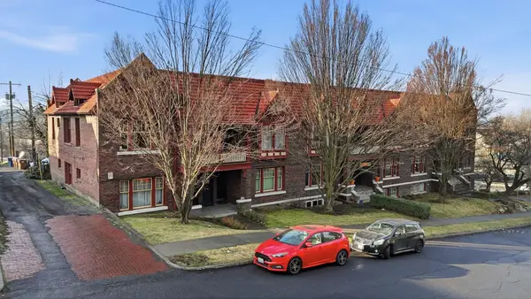 1403 W 5th Ave #Unit D, Spokane, WA 99204