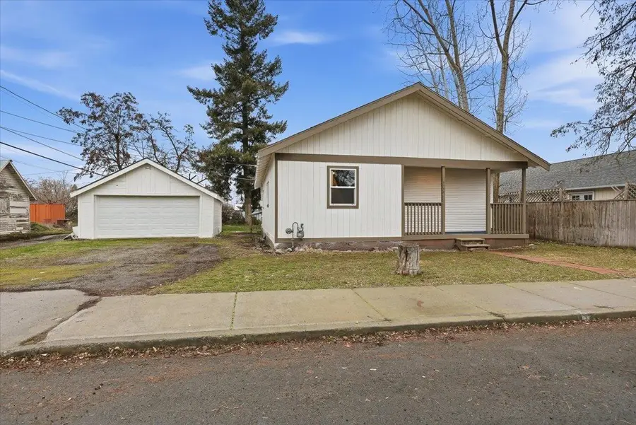 1112 N Stone St, Spokane, WA 99202 - Image #2