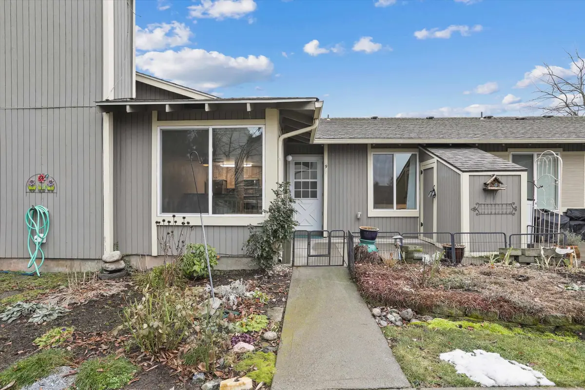 6007 E 6th W9 Ave #W-9, Spokane Valley, WA 99212 - Image #1