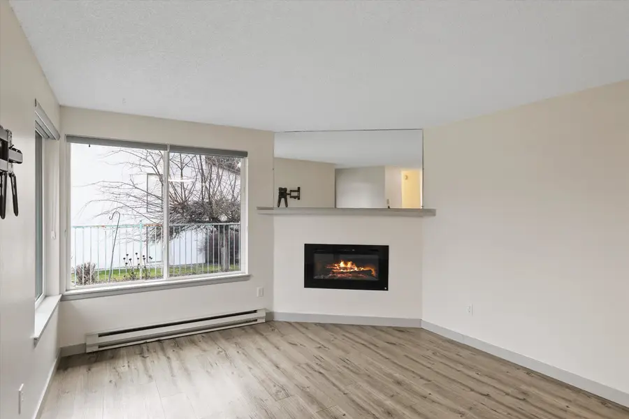 6007 E 6th W9 Ave #W-9, Spokane Valley, WA 99212 - Image #2