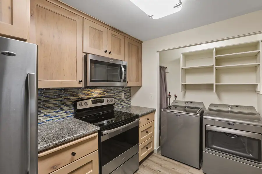 6007 E 6th W9 Ave #W-9, Spokane Valley, WA 99212 - Image #3