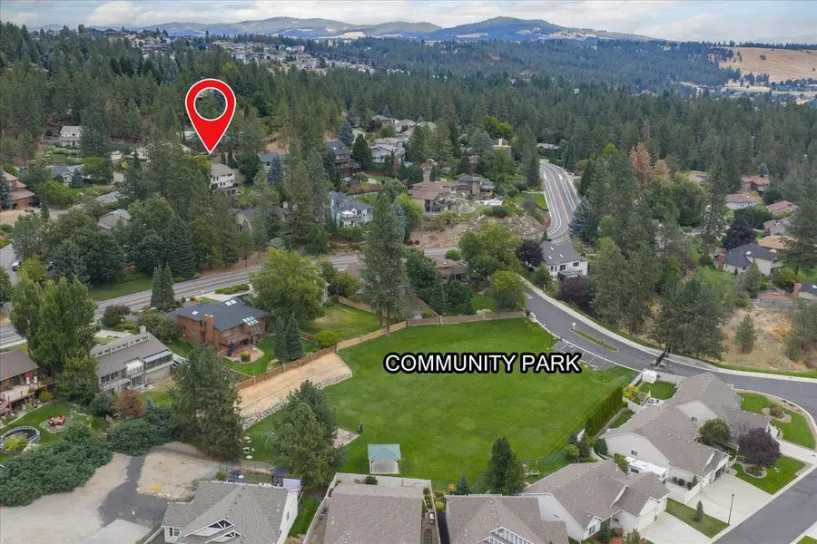 7706 E Woodview Dr, Spokane, WA 99212 - Image #3